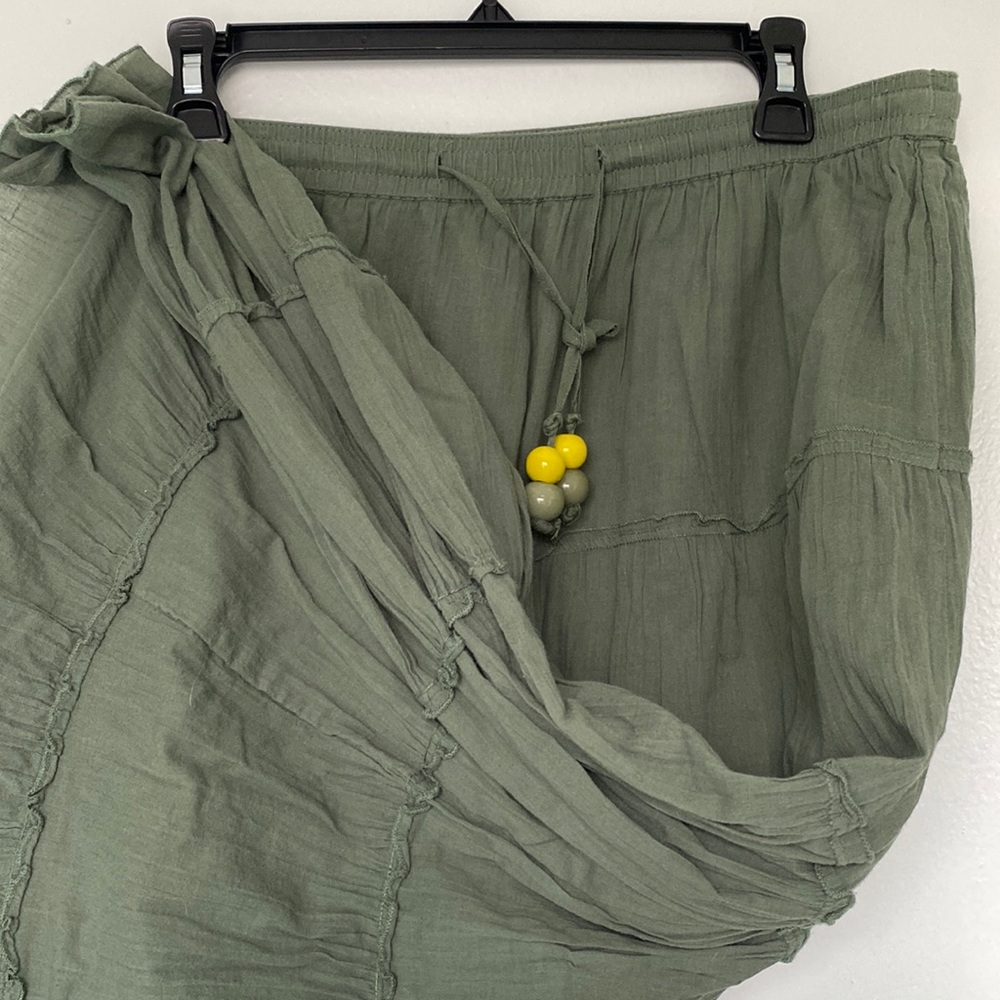 Old Navy maxi skirt